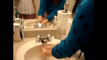 rpae toilet video Kojyendo kon my madre
